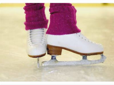 Как научить ребенка кататься на коньках научить ребенка кататься на коньках