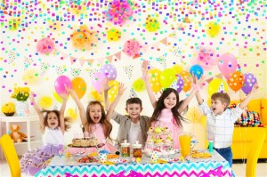 Детский день рождения: устраивать или заказывать